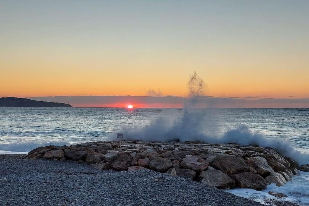 Nice Promenade Des Anglais Vue Mer Exterior photo